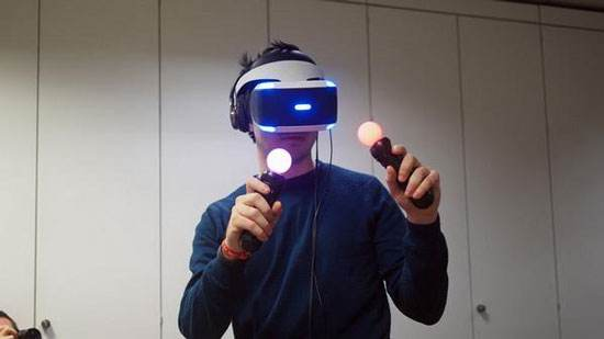 报码:戴上这副手套玩VR/AR游戏，体验风雨雷电的快感