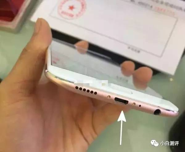 【搞事】iPhone8上市？华强北再亮实力 3299元R11竟