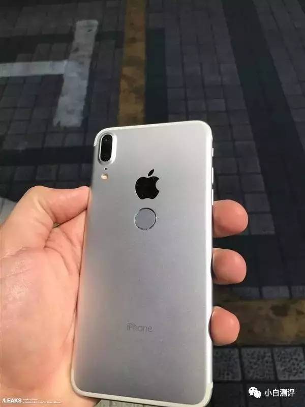 【搞事】iPhone8上市？华强北再亮实力 3299元R11竟