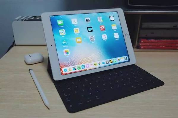 wzatv:iPad Pro 升级 iOS 11 体验：真的能抢电脑的饭碗了？