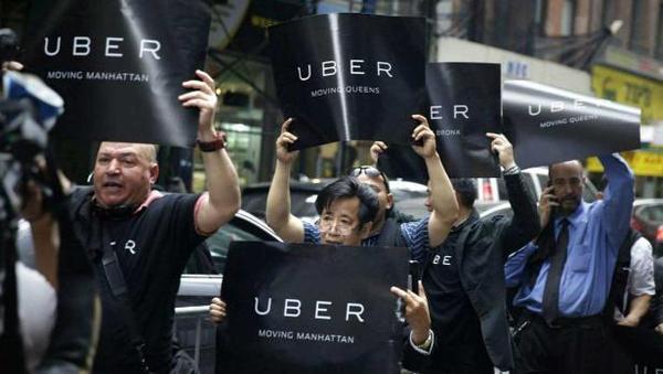 Uber罢免CEO真相：卡兰尼克混迹酒吧、纵容员工不