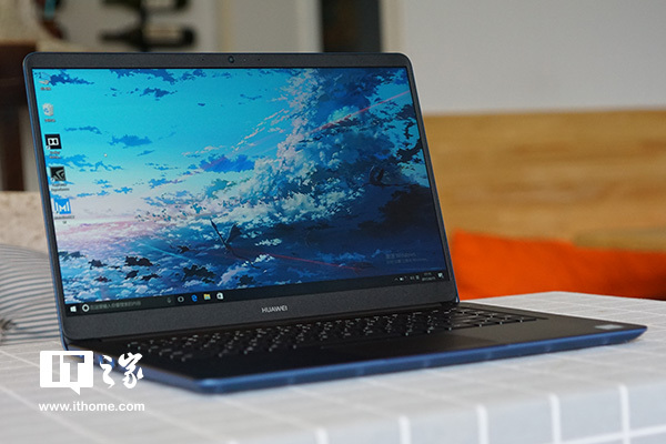 报码:华为MateBook D／X／E开箱图赏：挥向PC市场的三板斧