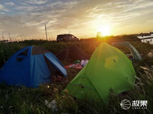 凯乐石四季帐体验，户外露营照样能住飘窗海景