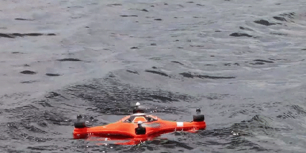 能下水堪比小潜艇的无人机！上天入水拍4K，大疆